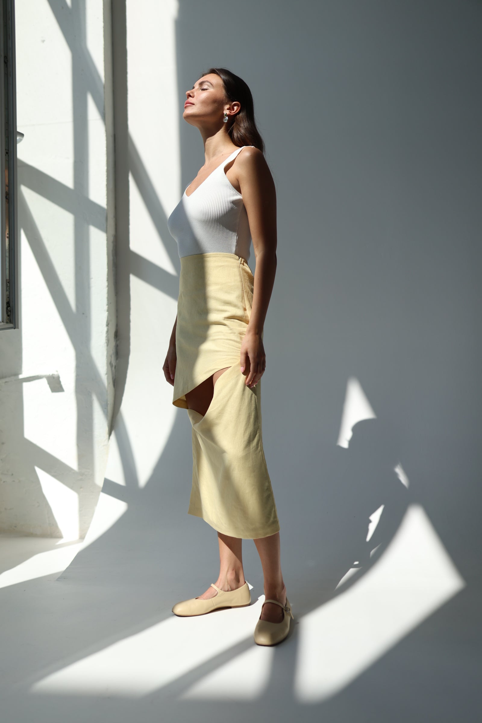 Linen Transformer Midi Skirt